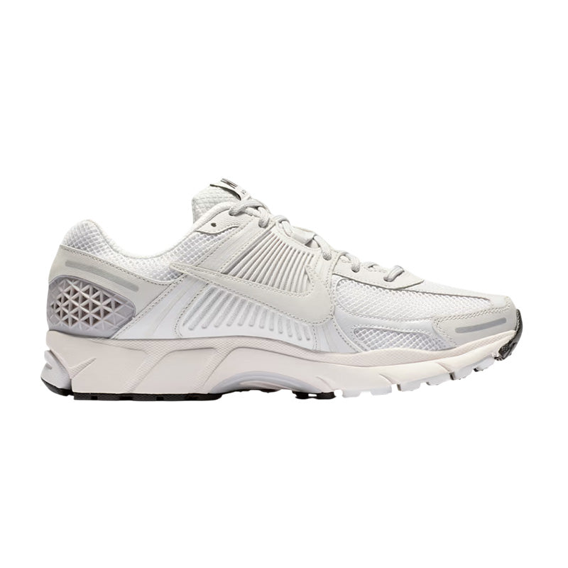 Basket Homme Nike ZOOM VOMERO 5