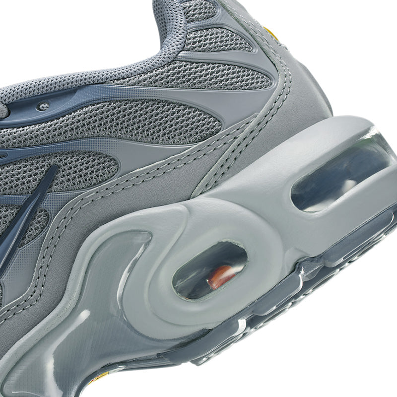 Basket Nike AIR MAX PLUS Junior