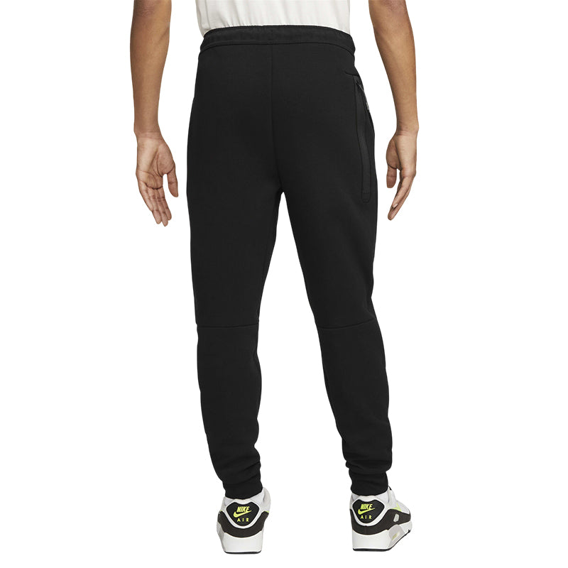 Pantalones deportivos Nike TECH FLEECE