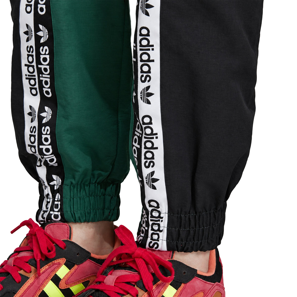 Pantalon de survêtement adidas Originals R.Y.V.